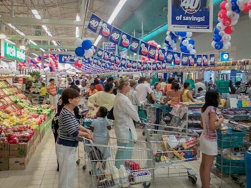 Queuing-inside-a-retail-super-market