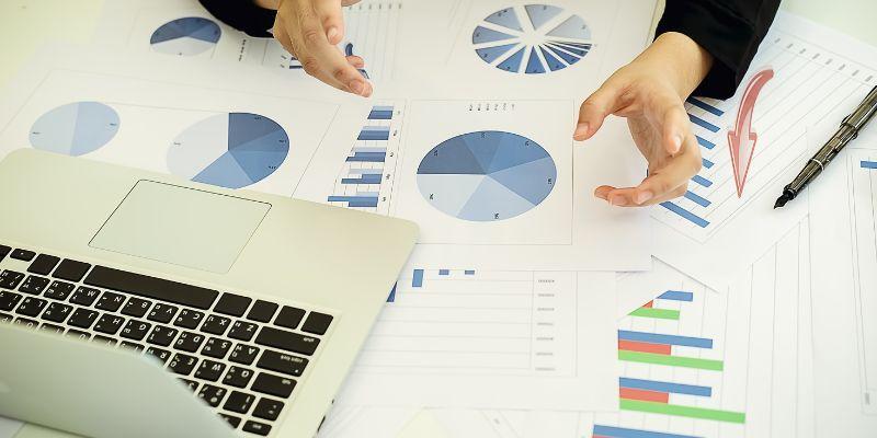 Working-on-improving-digital-transformation-ROI