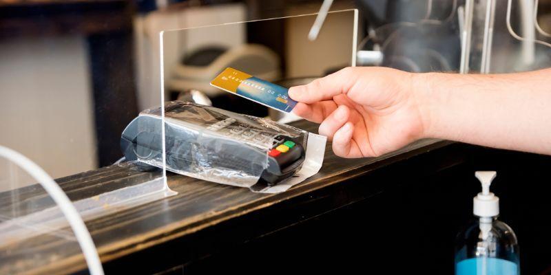 Different-retailers-using-contactless-payments-in-COVID-times