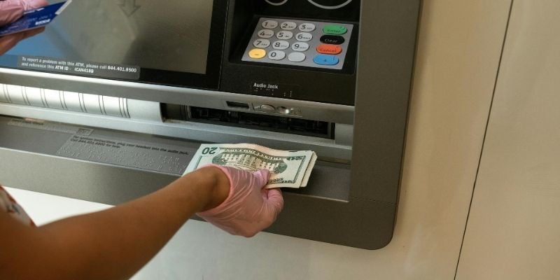 the-role-of-core-banking-system-in-enhancing-CDM-experience