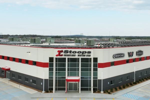 Stoops Freightliner, USA 2 case study image stoops