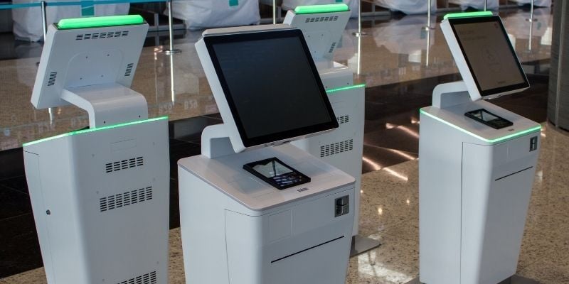 How CX Tech Reduces Employee Burnout in Service Industries 2 reducing-stress-through-automation-and-AI-support