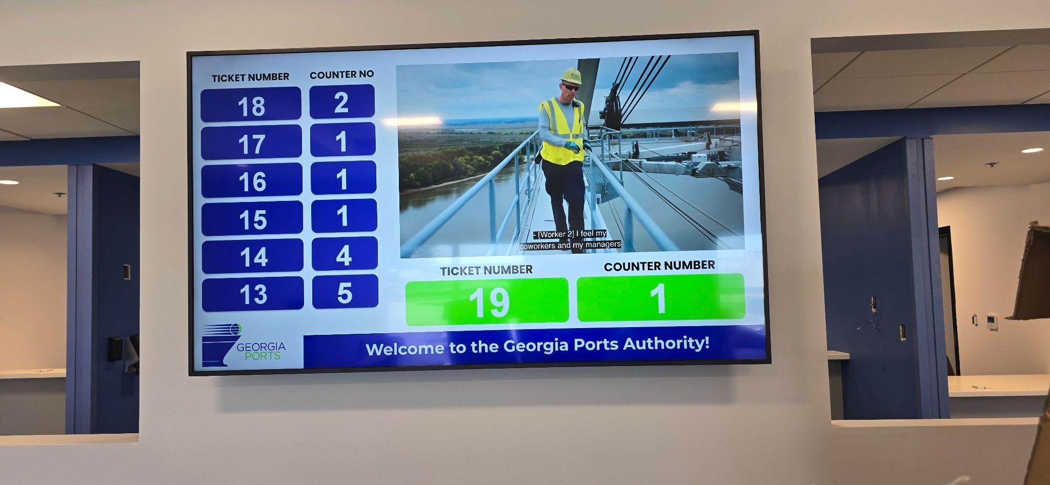 Georgia Ports, USA 4 Georgia Ports Authority Wavetec's Queue Management System 3 donatello digital signage